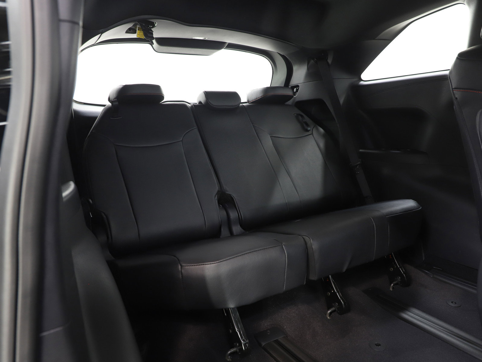 Used 2025 Toyota Sienna XSE image 15