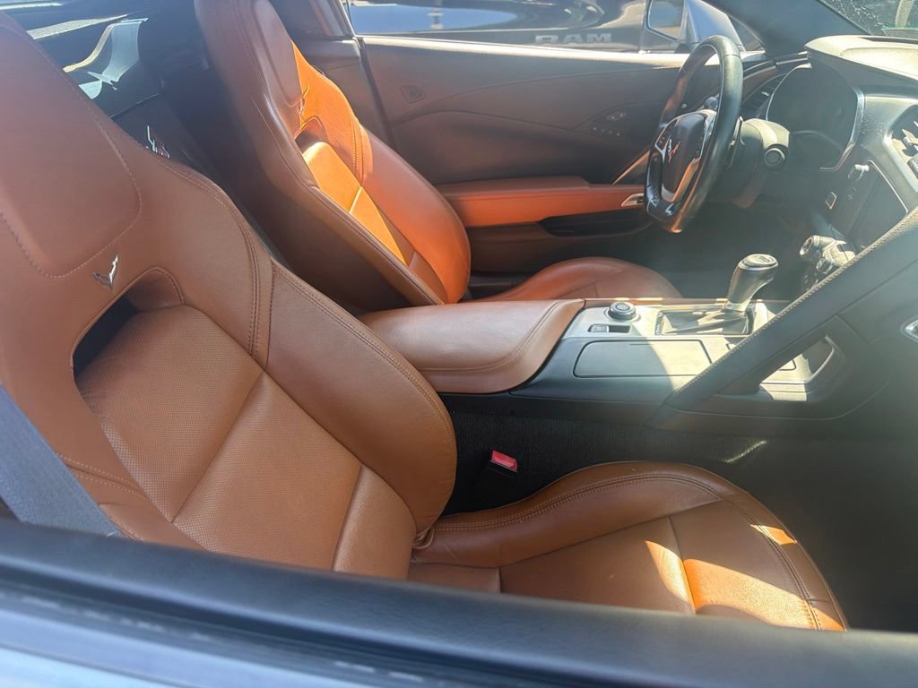 Used 2016 Chevrolet Corvette Stingray Convertible w/ 2LT Preferred Equipment Group RWD image 4