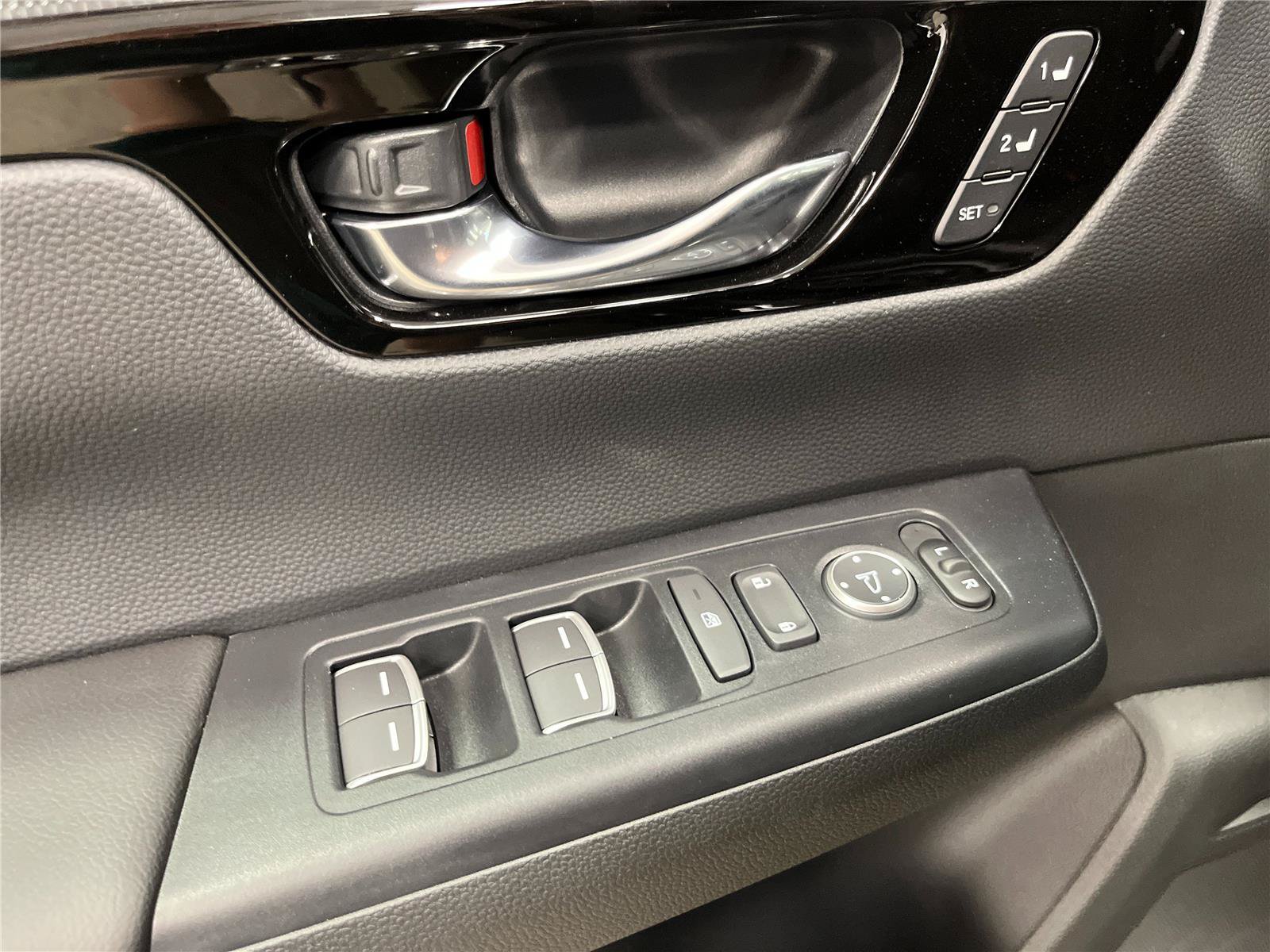 New 2026 Honda CR-V EX-L image 14