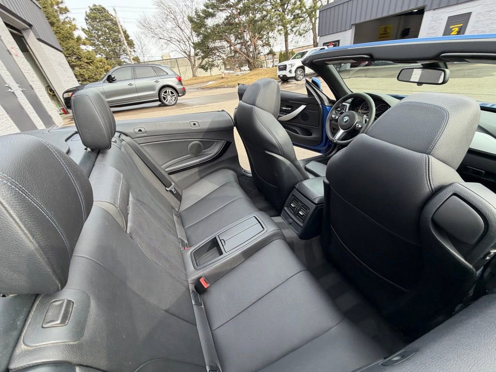 Used 2014 BMW 435i Convertible image 12