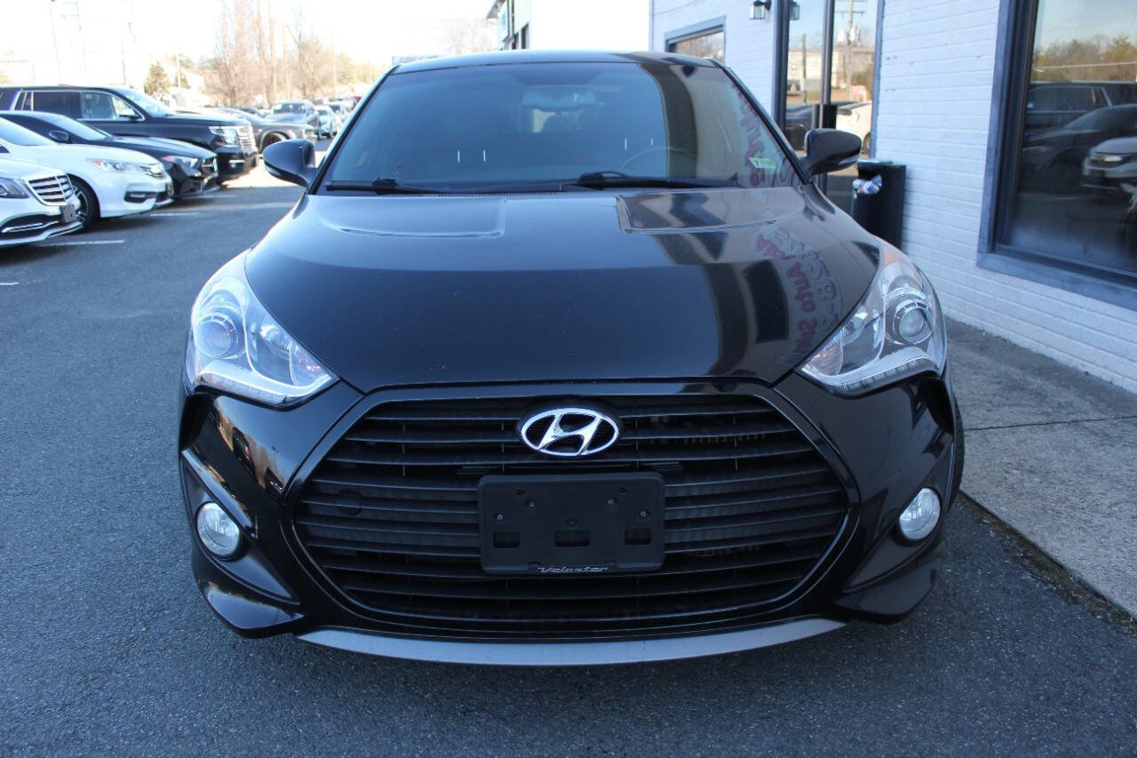 Used 2015 Hyundai Veloster Turbo image 2