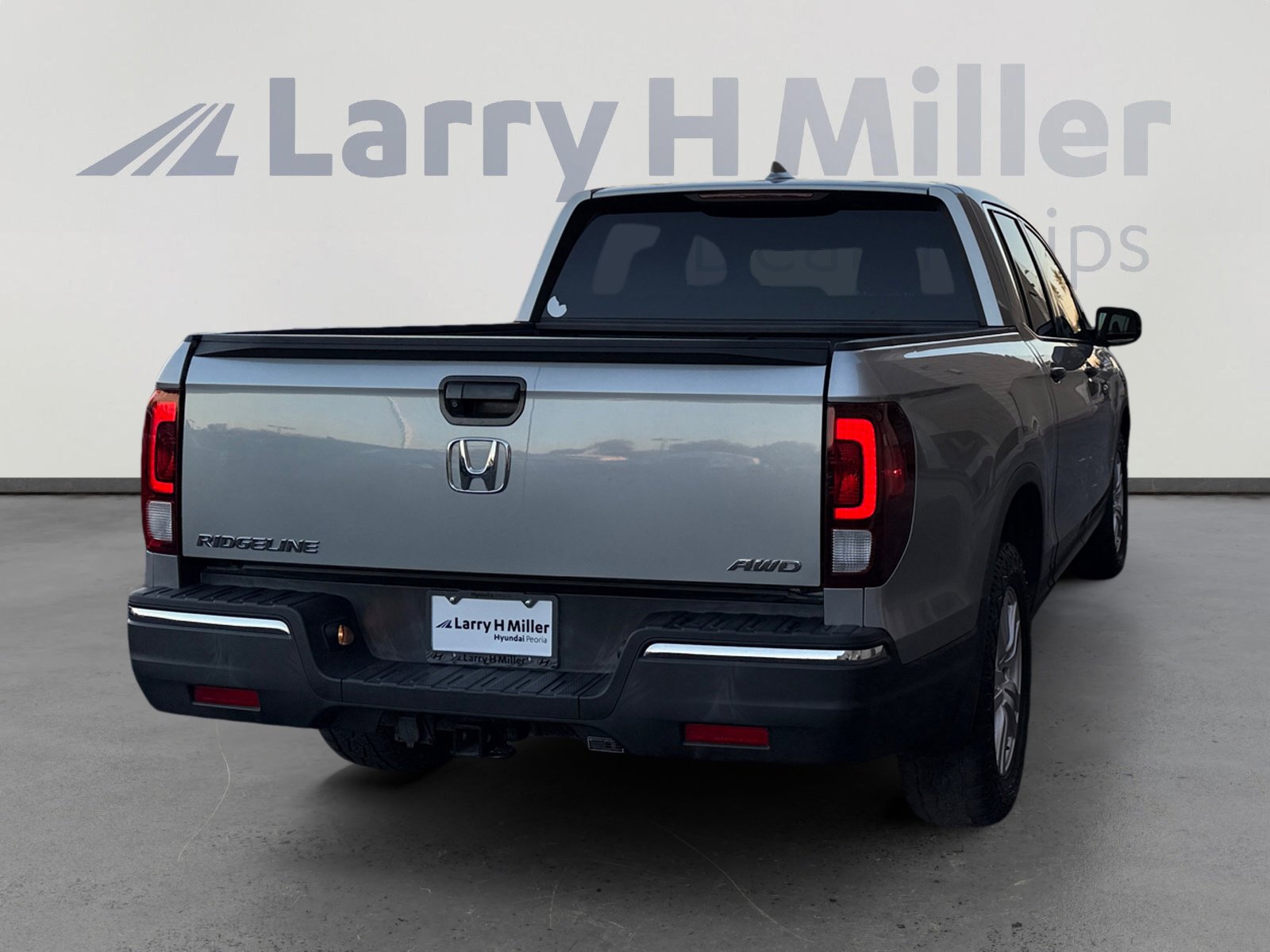 Used 2017 Honda Ridgeline RT image 5