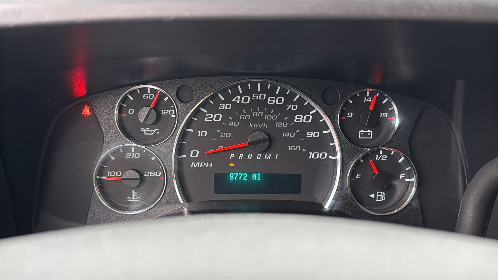 Used 2024 Chevrolet Express 2500 w/ Driver Convenience Package RWD image 16