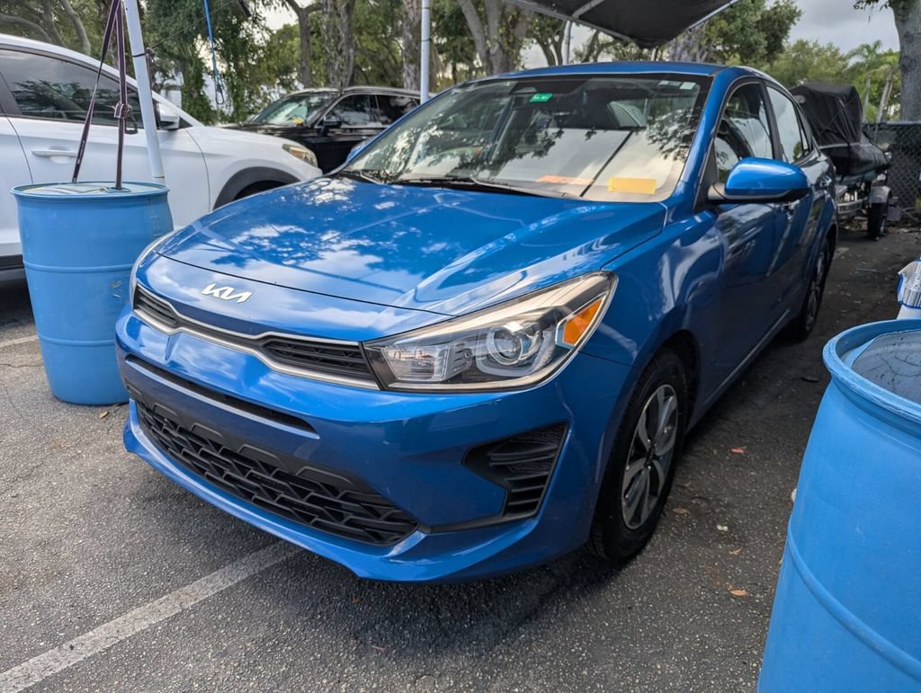 Used 2023 Kia Rio S w/ Technology Package FWD image 3