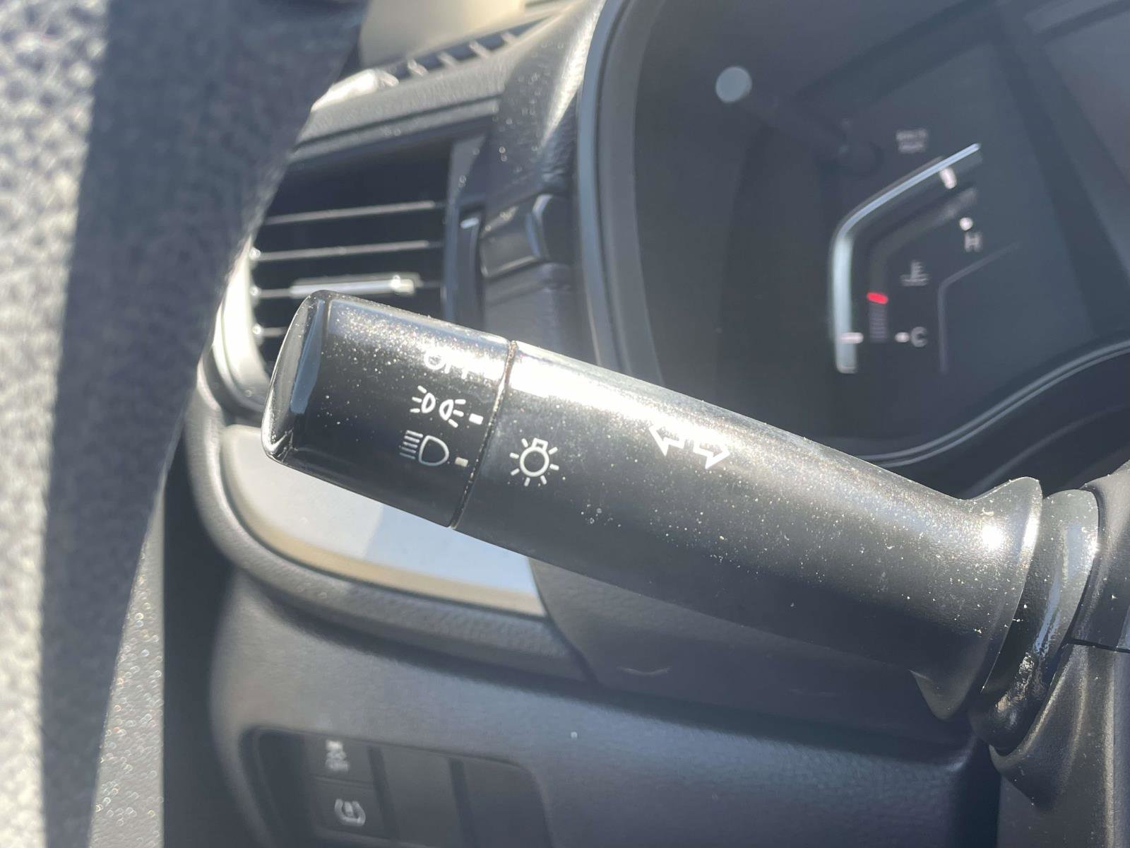 Used 2018 Honda CR-V LX image 25