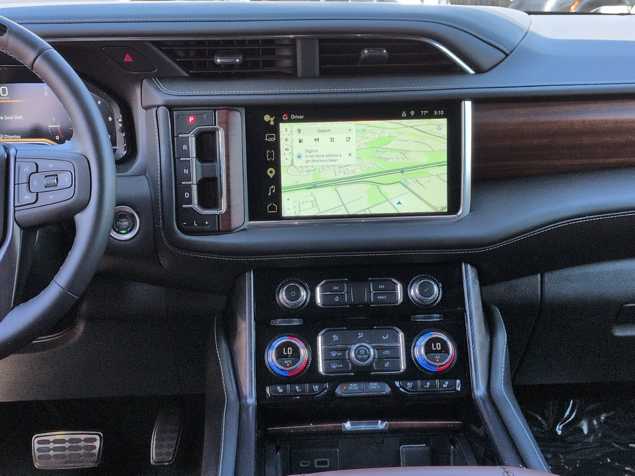 Used 2024 GMC Yukon Denali Ultimate AWD/4WD image 30