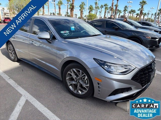 Used 2021 Hyundai Sonata SEL w/ Preferred Accessory Package FWD image 4