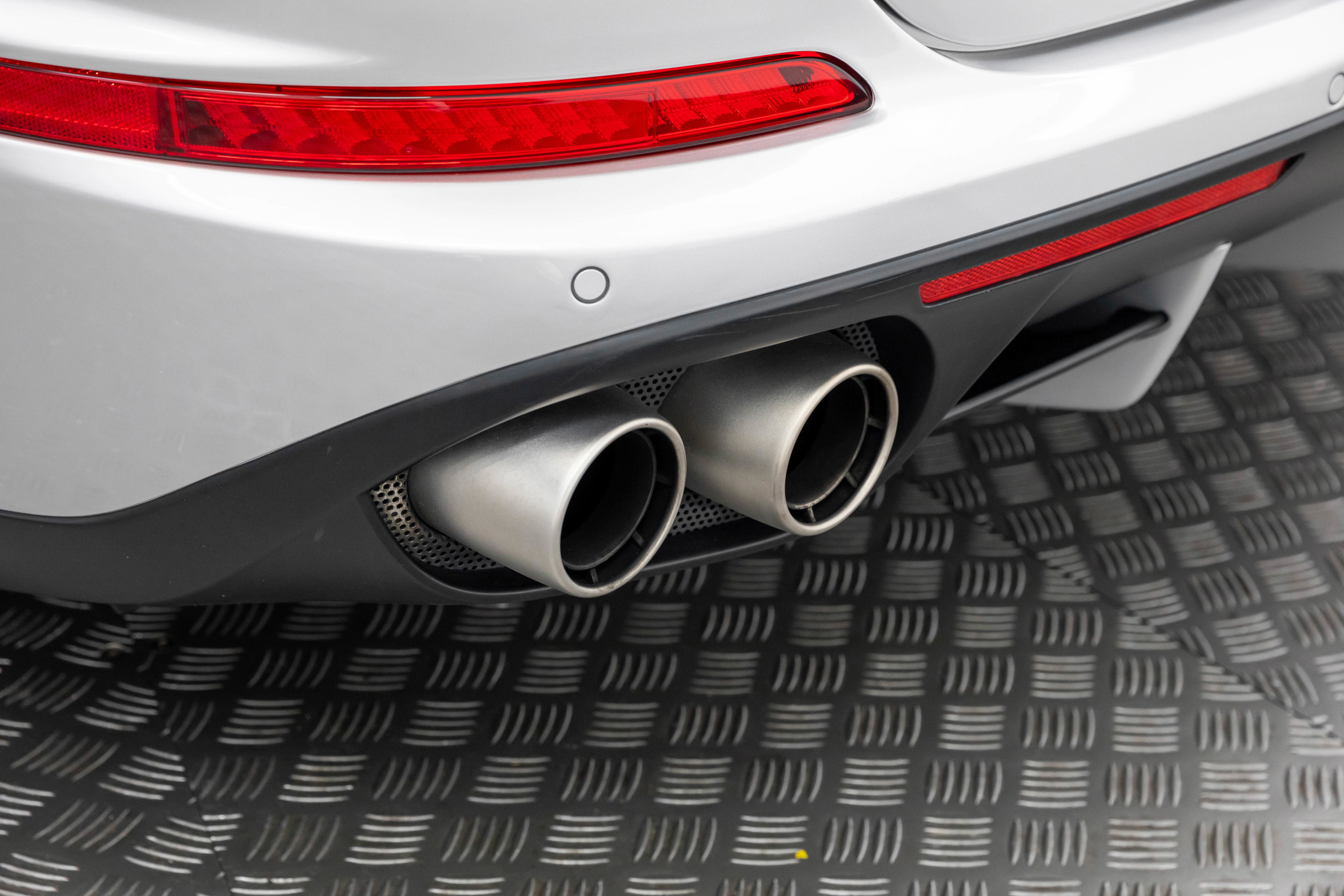 Certified 2016 Ferrari California T image 58