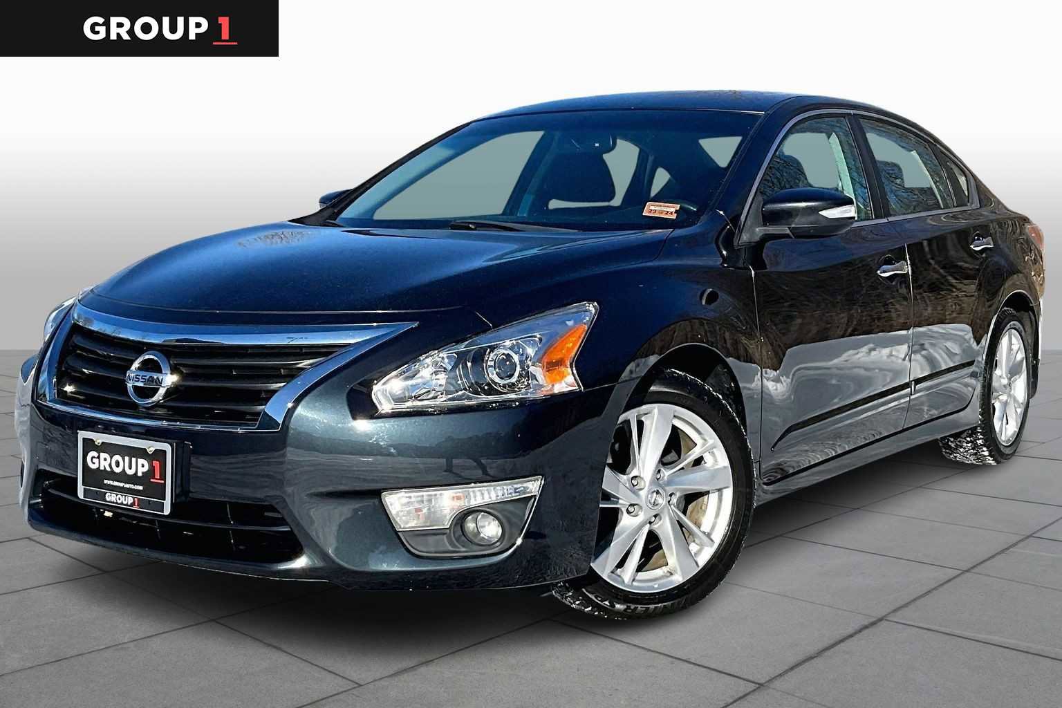 Used 2015 Nissan Altima 2.5 SL image 1