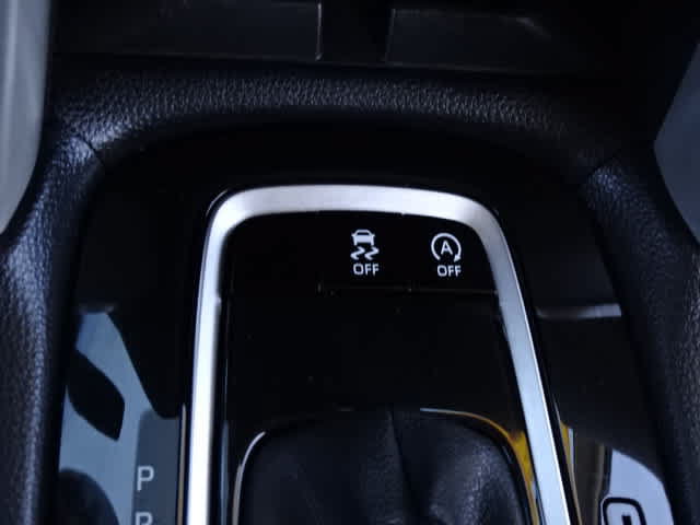 Certified 2025 Toyota Corolla Cross XLE w/ Convenience Package FWD image 33