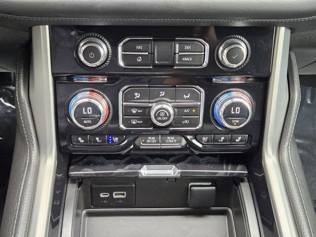 Used 2023 GMC Yukon XL Denali AWD/4WD image 19