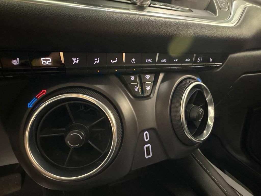 Used 2023 Chevrolet Blazer LT w/ Convenience Package FWD image 23