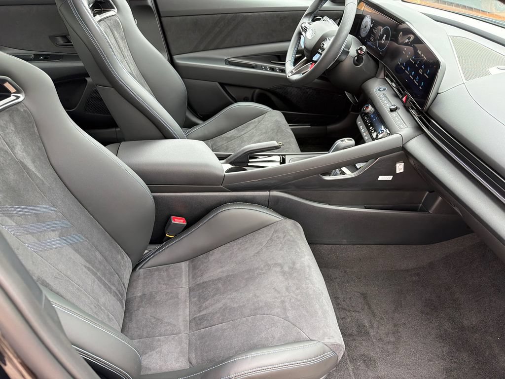 New 2026 Hyundai Elantra N FWD image 14