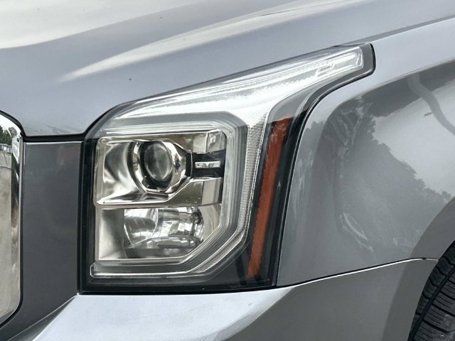 Used 2020 GMC Yukon SLT w/ Open Road Package RWD image 9