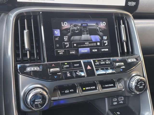 Used 2024 Lexus LX 600 F Sport AWD/4WD image 25