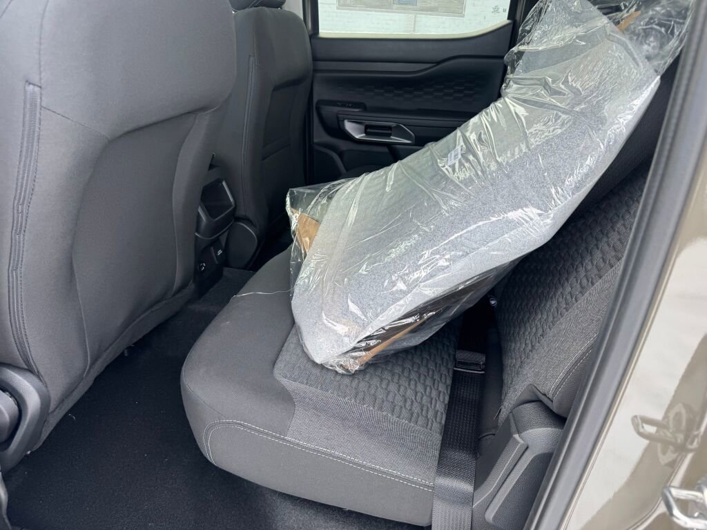 New 2025 Ford Ranger XLT w/ FX4 Off-Road Package image 15