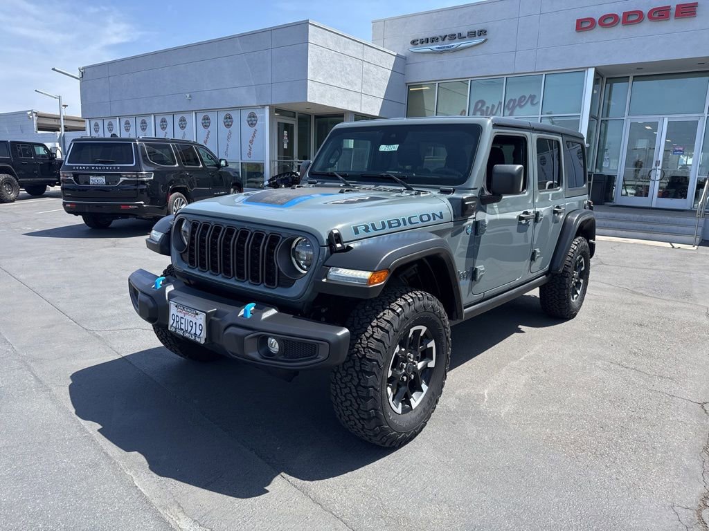 Used 2024 Jeep Wrangler Unlimited Rubicon 4xe AWD/4WD image 3