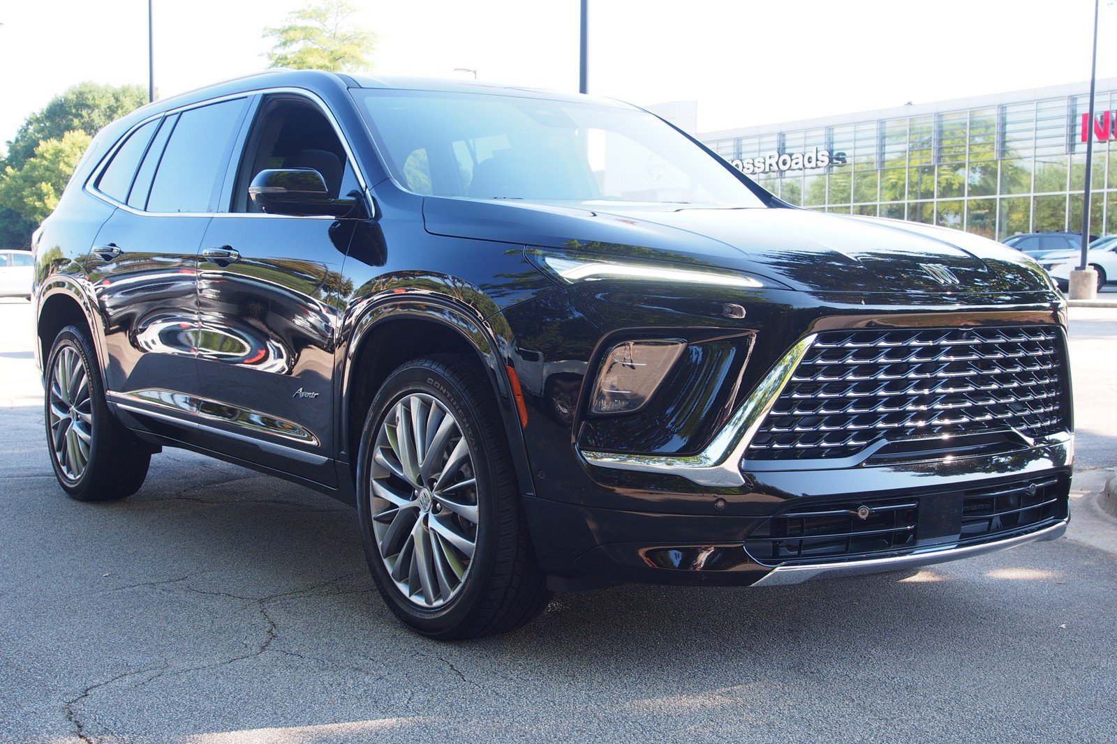 Used 2026 Buick Enclave Avenir w/ Super Cruise Package AWD/4WD image 1