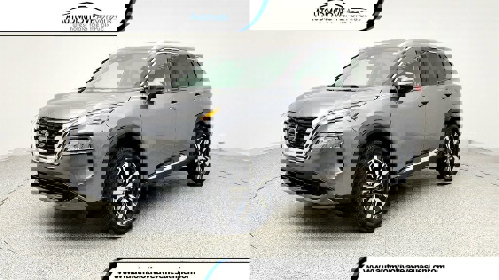 Used 2023 Nissan Rogue SL