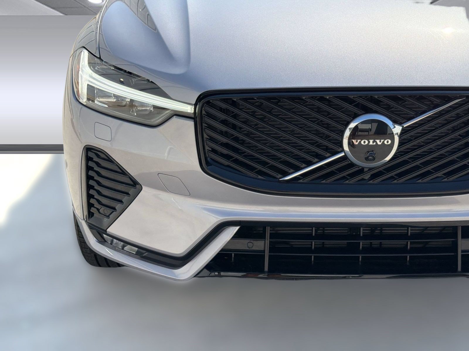 New 2026 Volvo XC60 B5 Plus w/ Climate Package AWD/4WD image 29