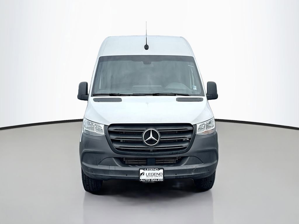 Used 2023 Mercedes-Benz Sprinter 2500 image 2