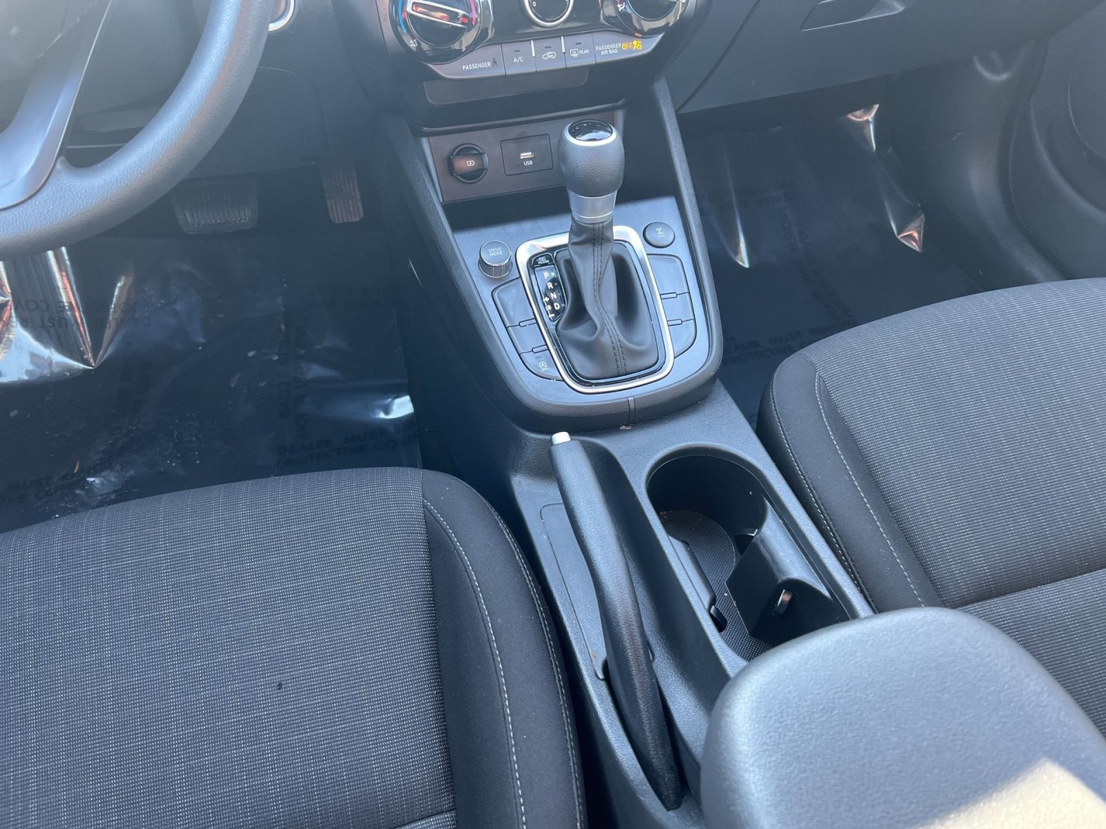 Used 2023 Hyundai Kona SEL image 22