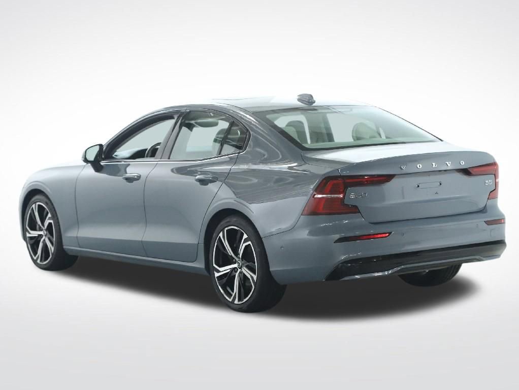 Used 2024 Volvo S60 B5 Plus FWD image 40