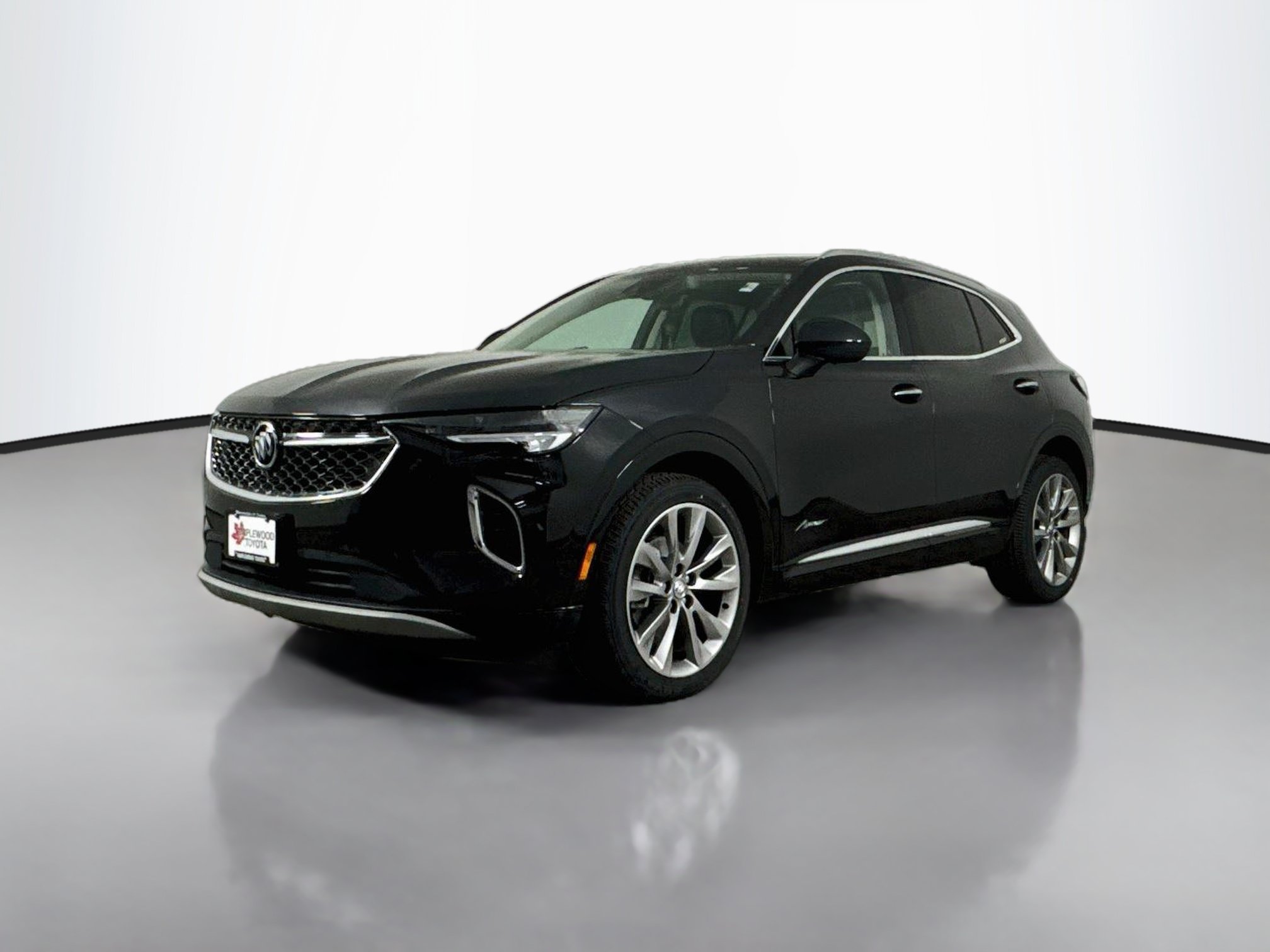 Used 2022 Buick Envision Avenir w/ Technology Package II AWD/4WD image 3