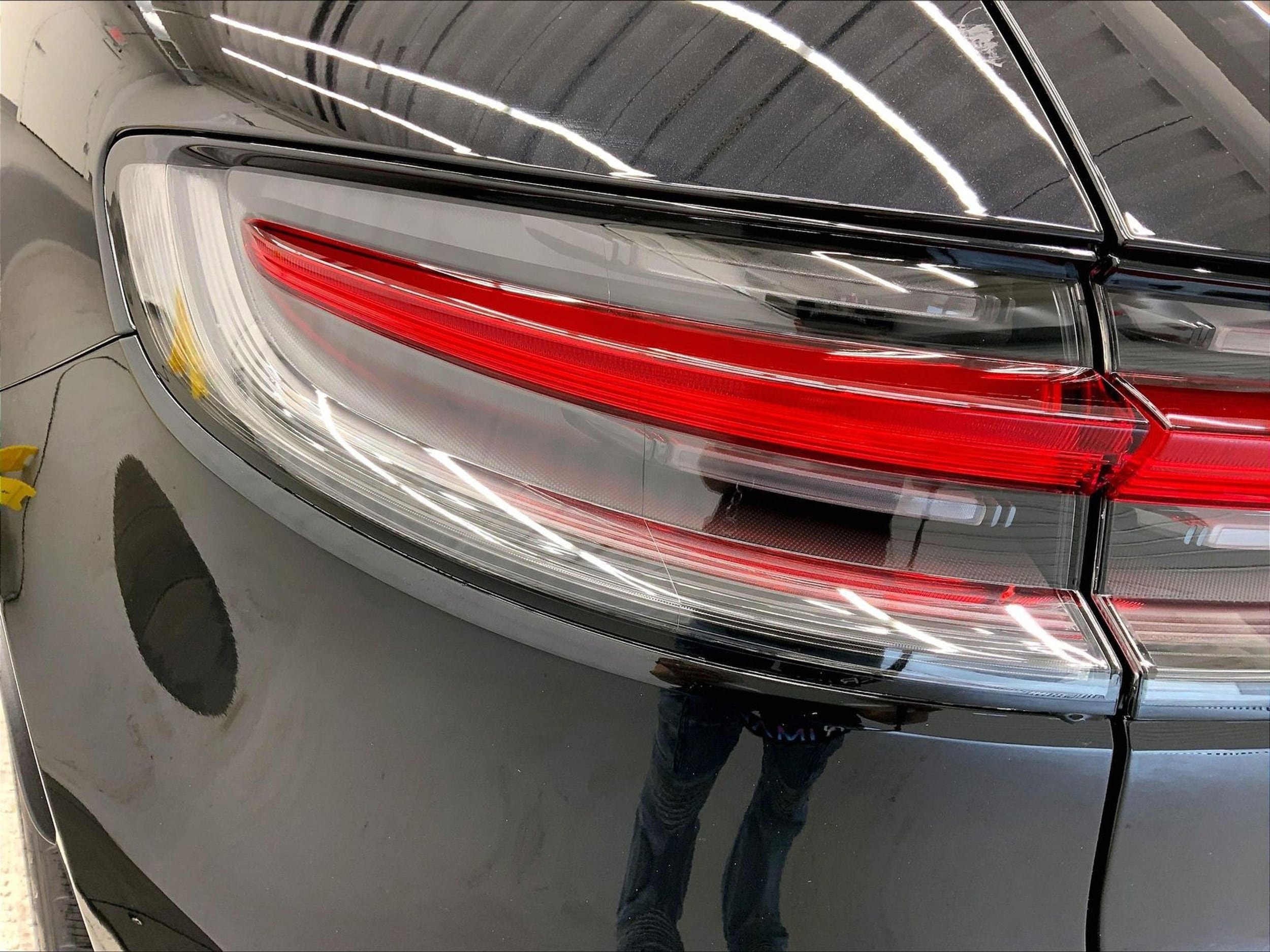 New 2026 Porsche Macan AWD/4WD image 20