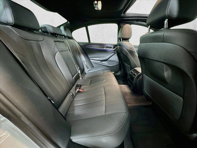 Used 2023 BMW 530i RWD image 26
