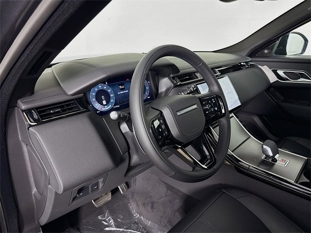 New 2026 Land Rover Range Rover Velar Dynamic SE image 9