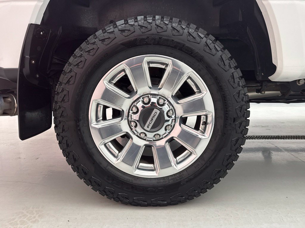 Used 2022 Ford F250 Platinum AWD/4WD image 9