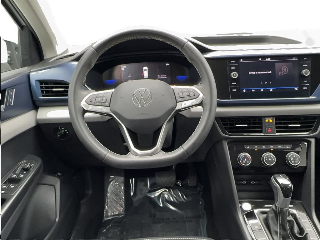 Used 2023 Volkswagen Taos SE FWD image 32