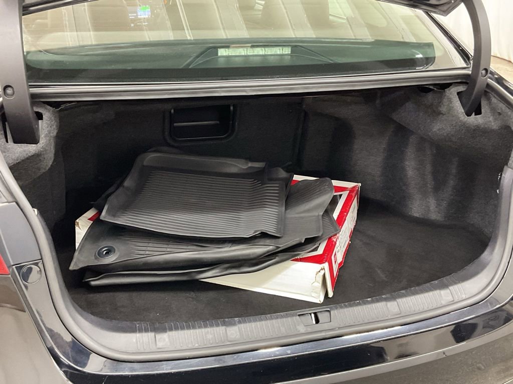 Used 2018 Toyota Avalon Touring image 24