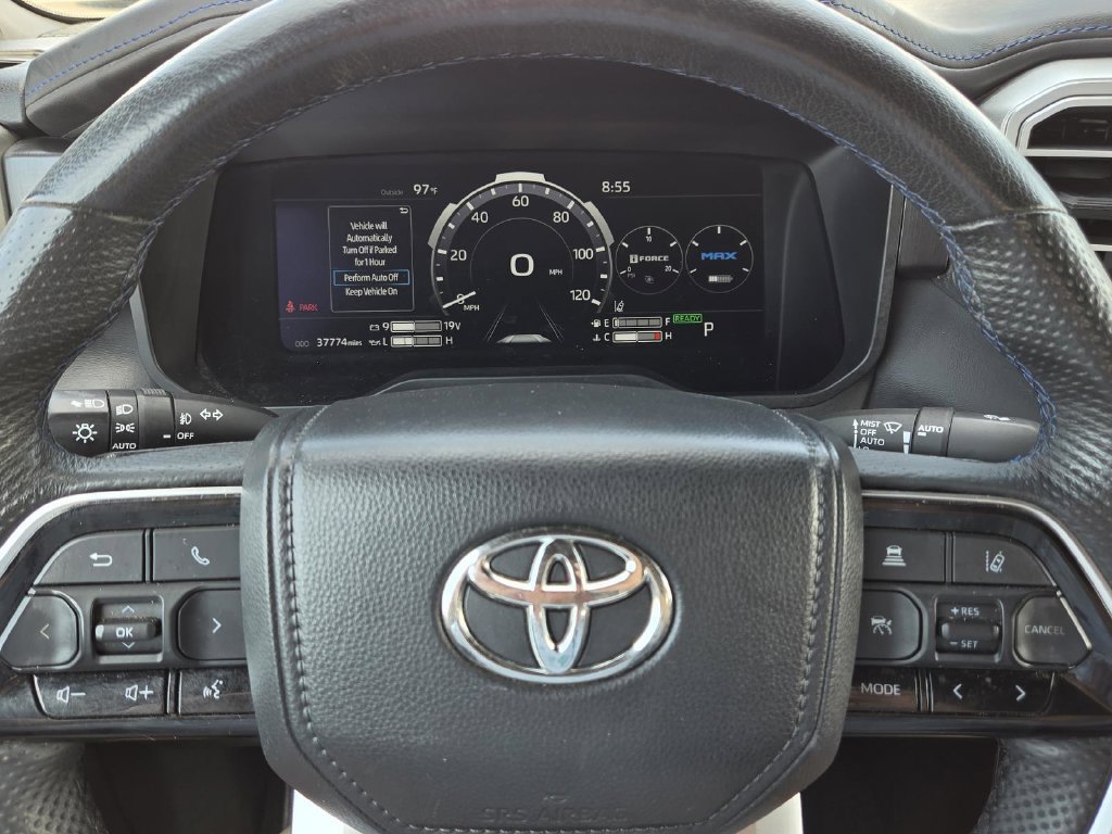 Used 2025 Toyota Tundra Platinum AWD/4WD image 19