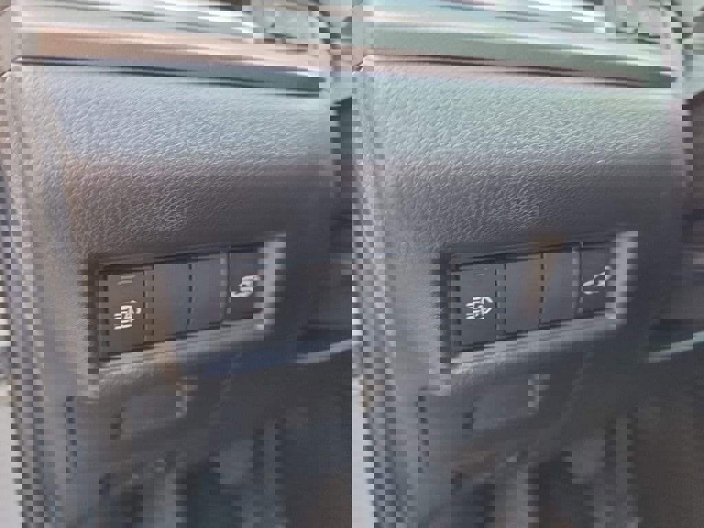 Used 2025 Toyota Grand Highlander AWD image 17