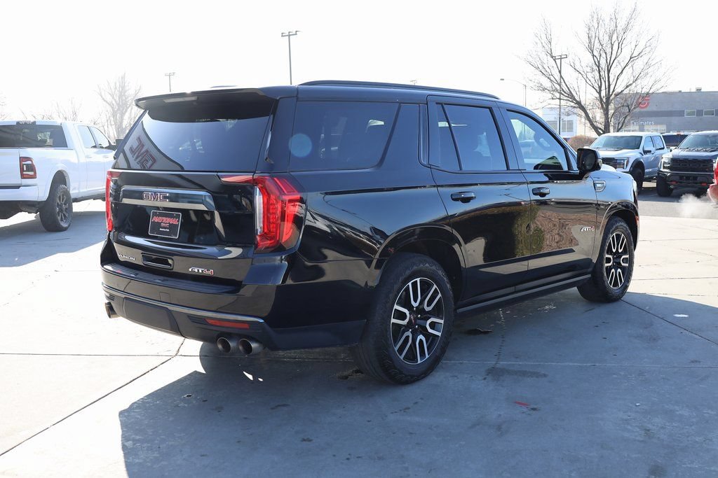 Used 2023 GMC Yukon AT4 w/ AT4 Premium Plus Package AWD/4WD image 6