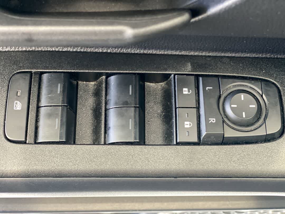 Used 2025 Toyota 4Runner TRD Off-Road AWD/4WD image 15