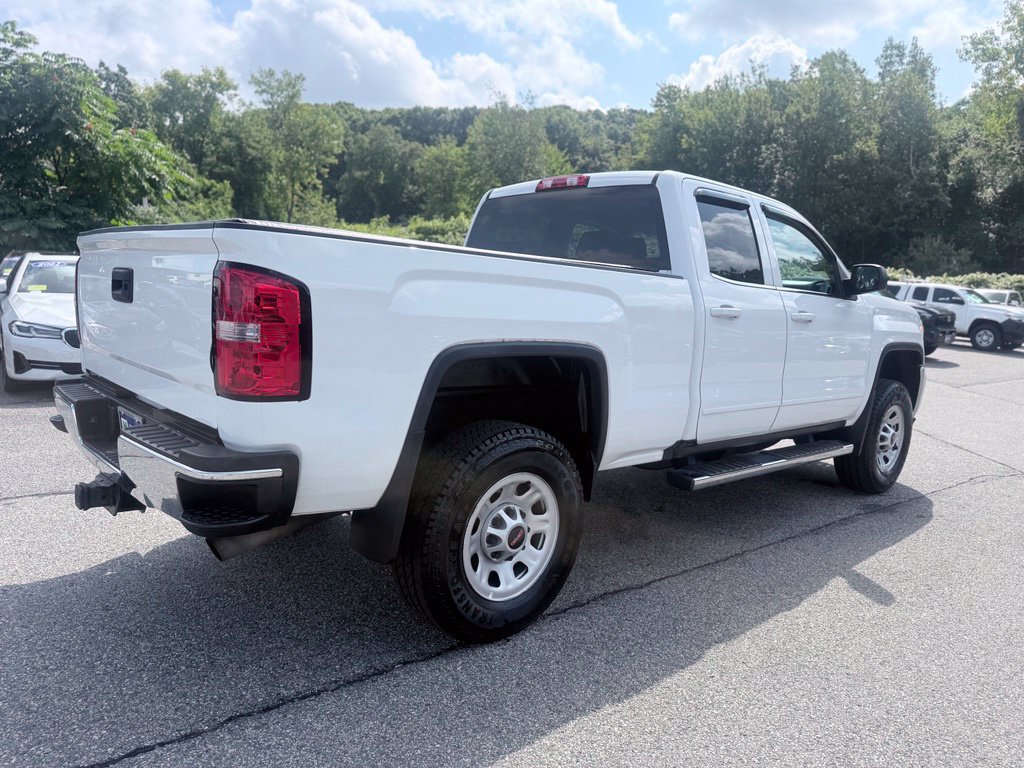 Used 2015 GMC Sierra 2500 SLE w/ SLE Preferred Package AWD/4WD image 6