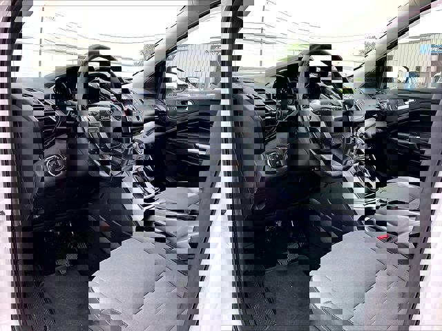 Used 2016 Ford Escape SE image 8