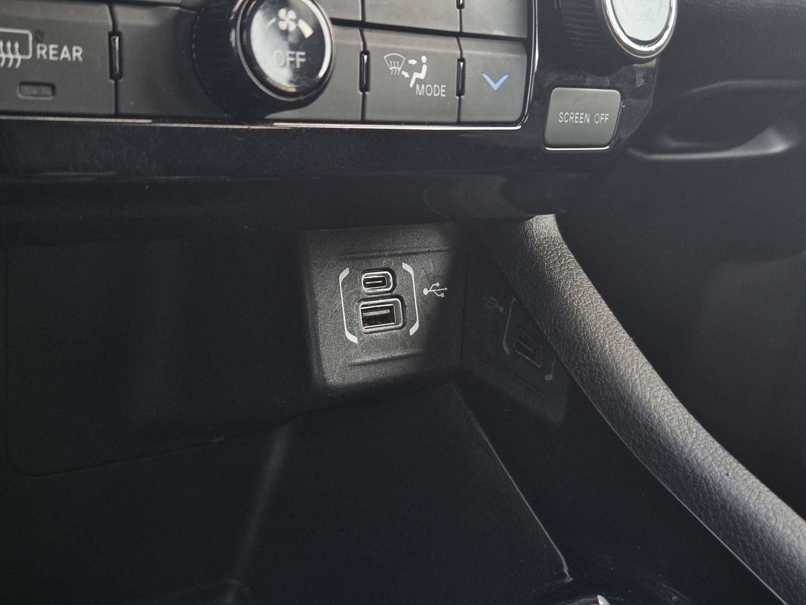 Used 2024 Jeep Compass Limited AWD/4WD image 25