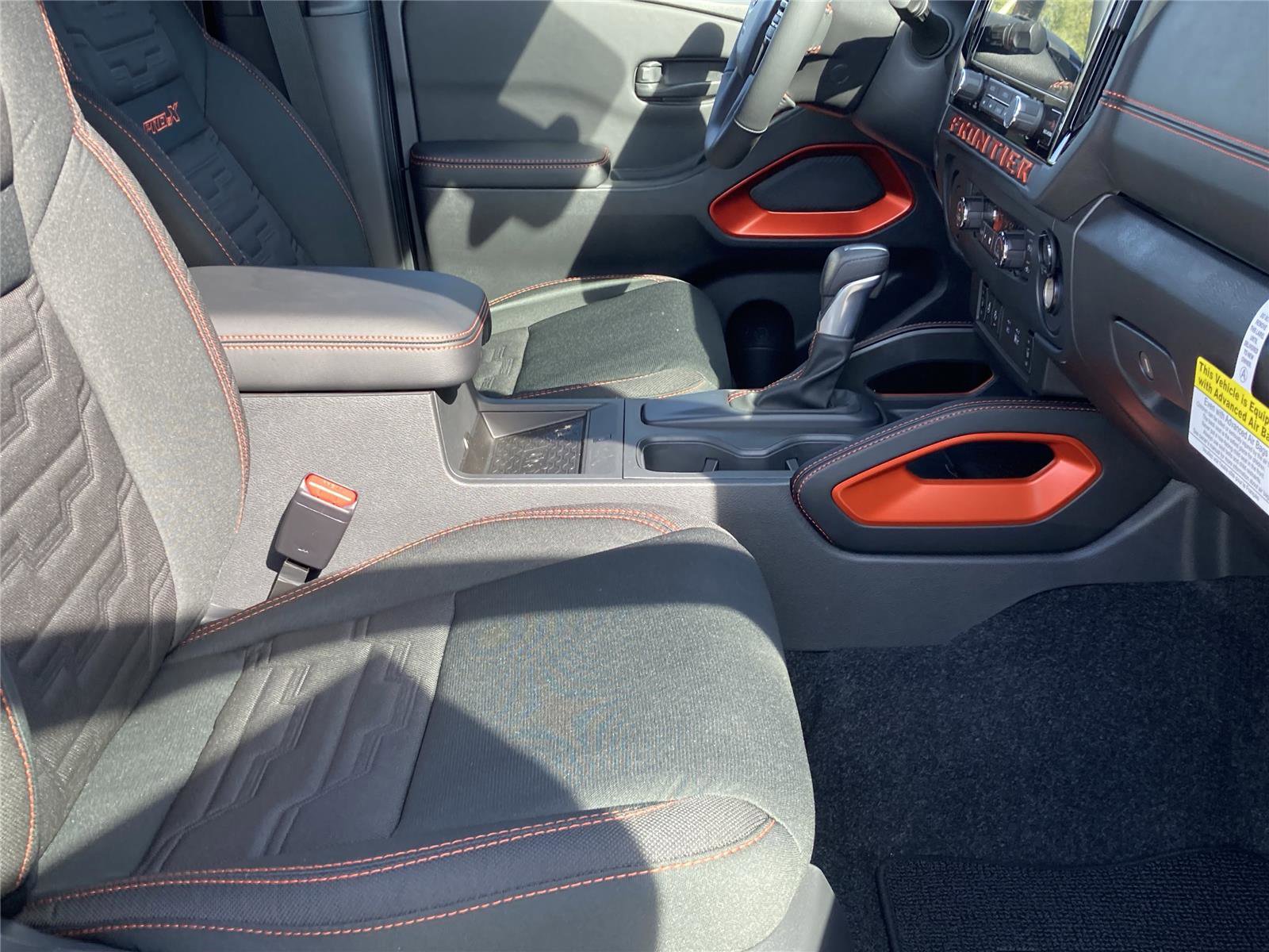 New 2026 Nissan Frontier Pro-X w/ Pro-X Convenience Package image 32
