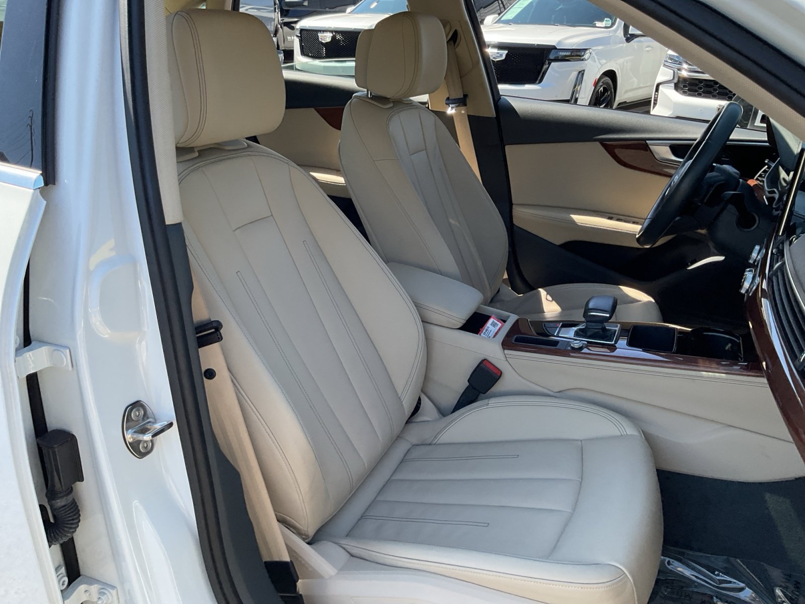 Used 2020 Audi A4 2.0T Premium Plus w/ Premium Plus Package FWD image 21