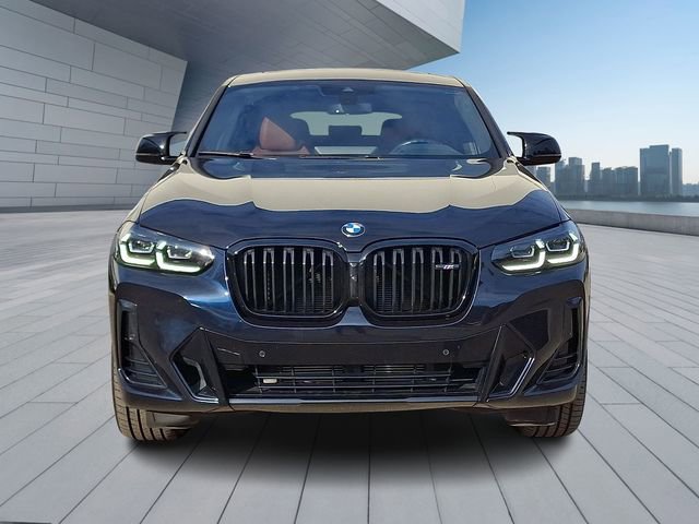 Used 2025 BMW X4 M40i w/ Premium Package image 2