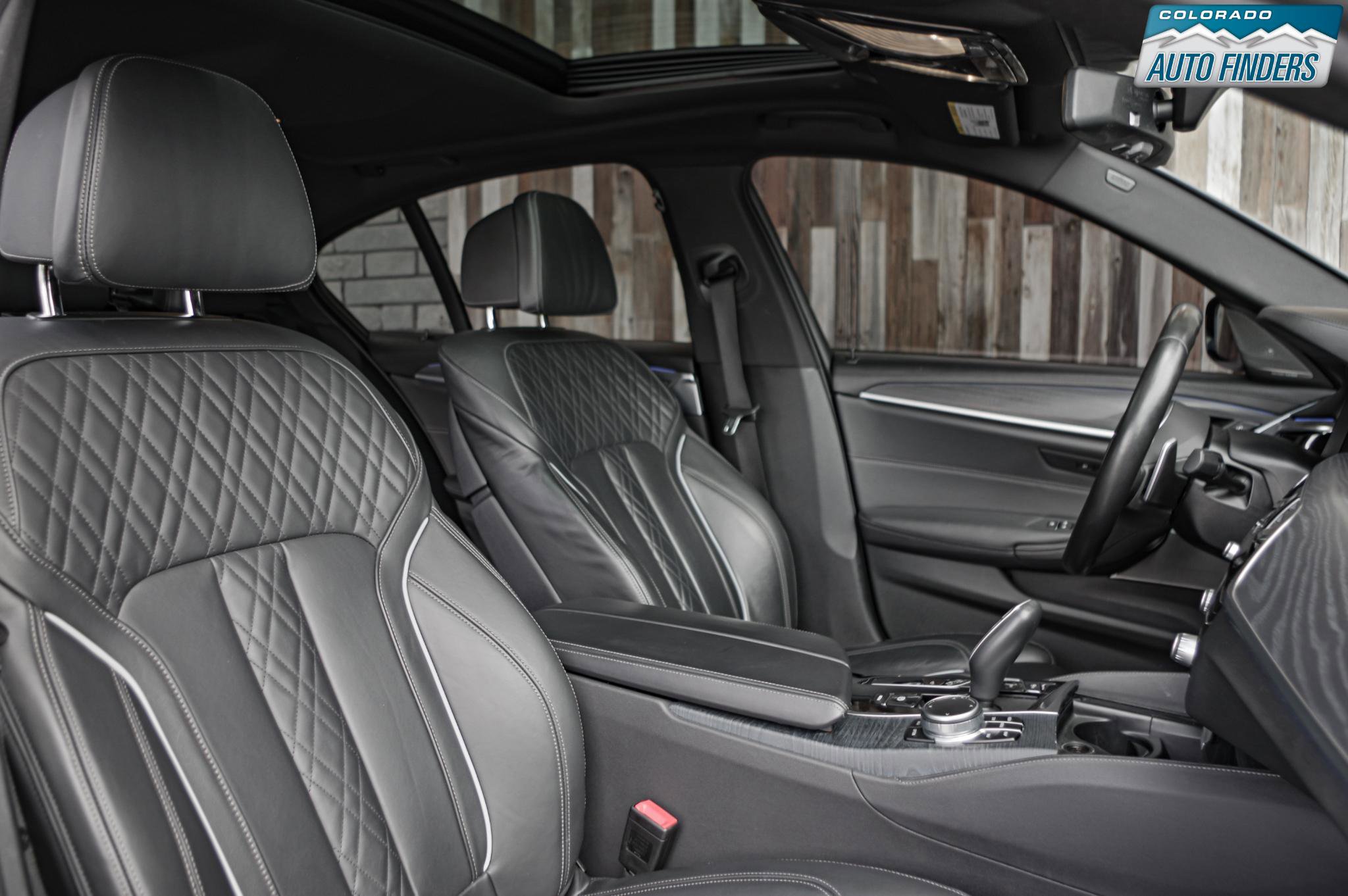 Used 2021 BMW M550i xDrive w/ Premium Package image 22