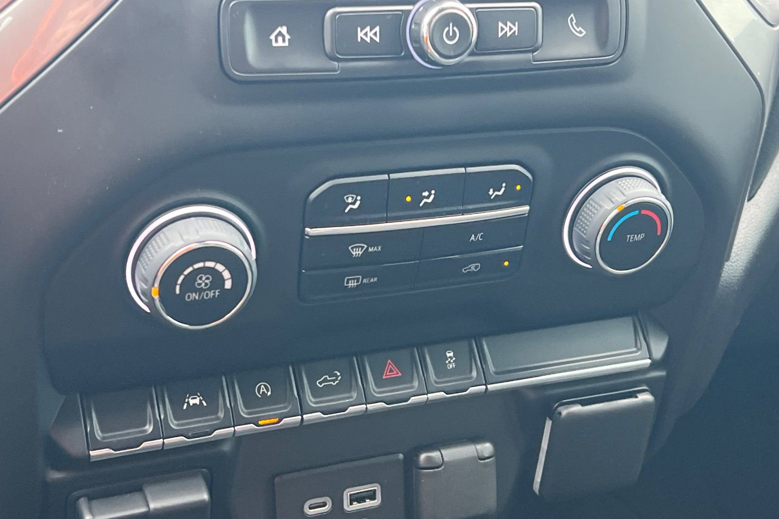 Used 2023 Chevrolet Silverado 1500 Custom AWD/4WD image 20