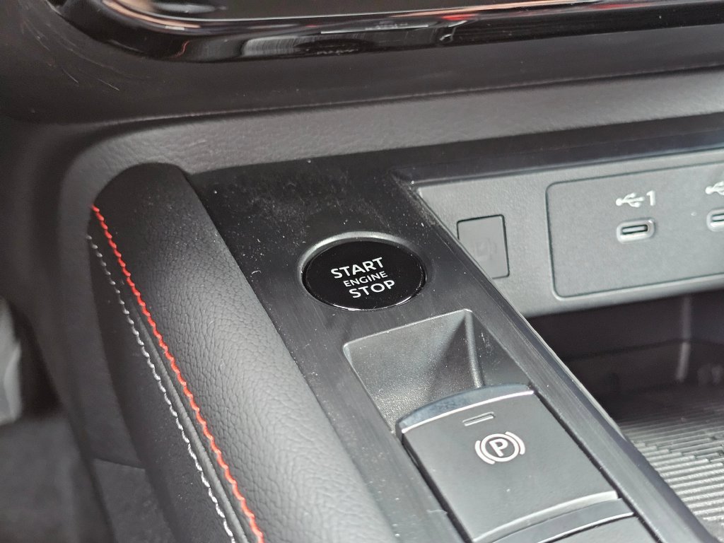 New 2027 Nissan Kicks SR AWD/4WD image 25