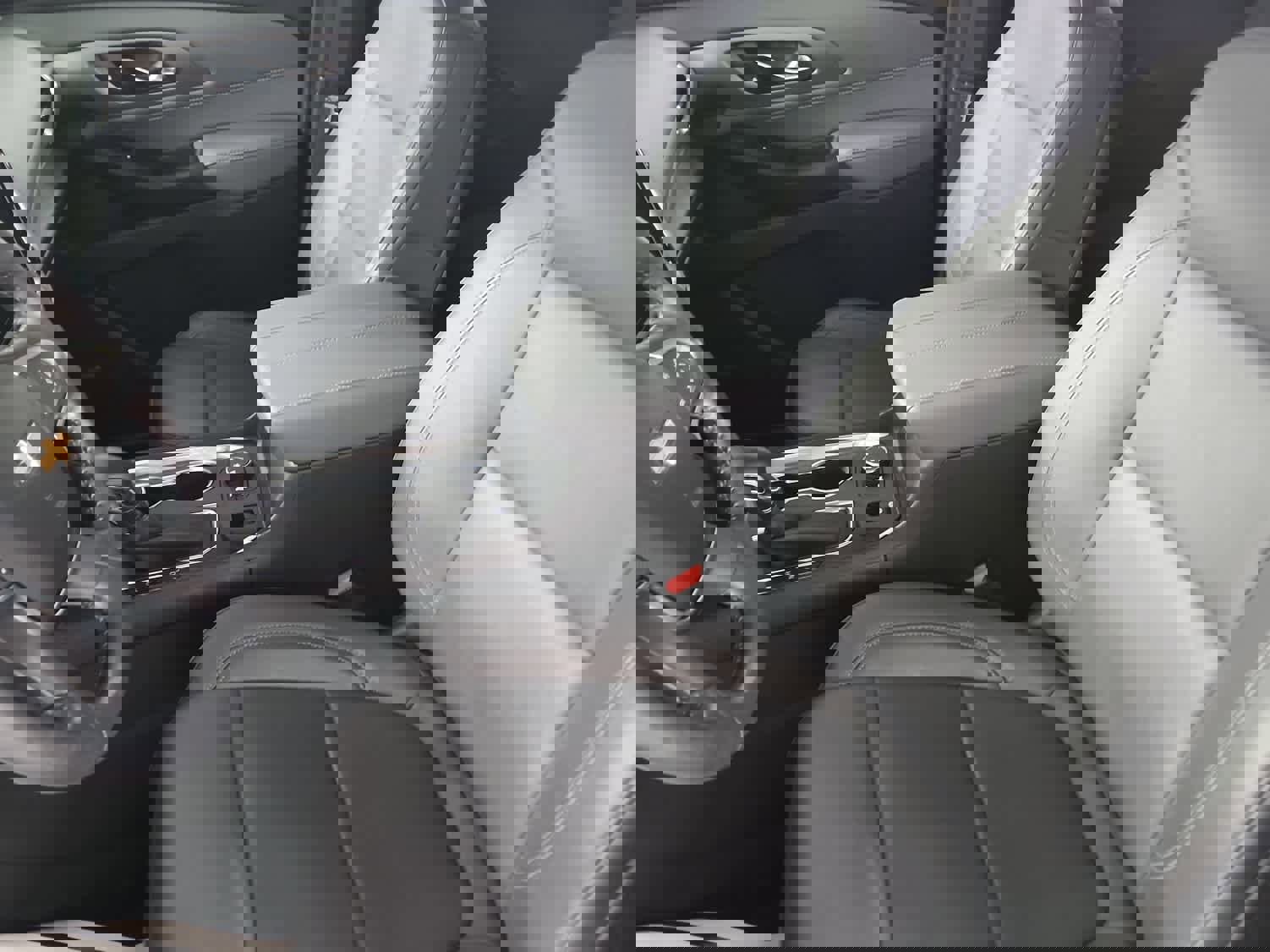 Used 2021 Chevrolet Traverse Premier image 22