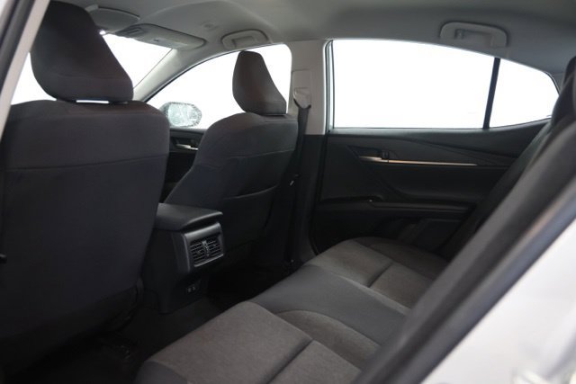 Used 2025 Toyota Camry LE FWD image 33