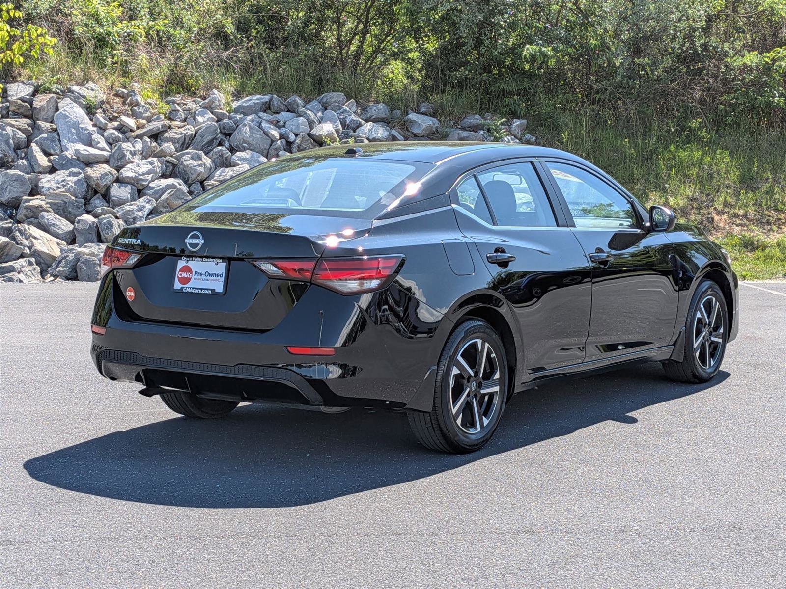 Certified 2025 Nissan Sentra SV w/ All-Weather Package FWD image 5